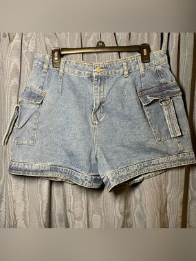 Sixty Six Los Angelos Denim Cargo Shorts Size 13